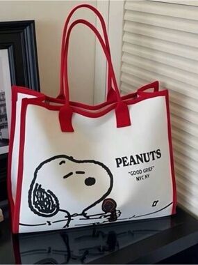 Peanuts Snoopy Canvas Tote Bag in White & Red
